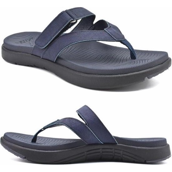 Women's stylish flip flops for the beach